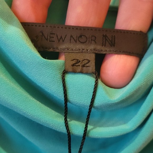 New Noir Turqouise Dress - Picture 10 of 13